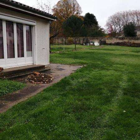 La Pomponnette Bouresse Exterior foto